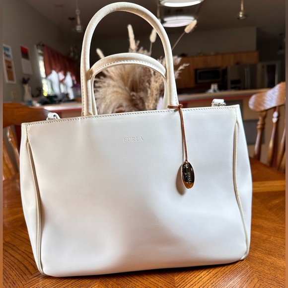 Furla Crossbody Bag - Picture 1 of 4